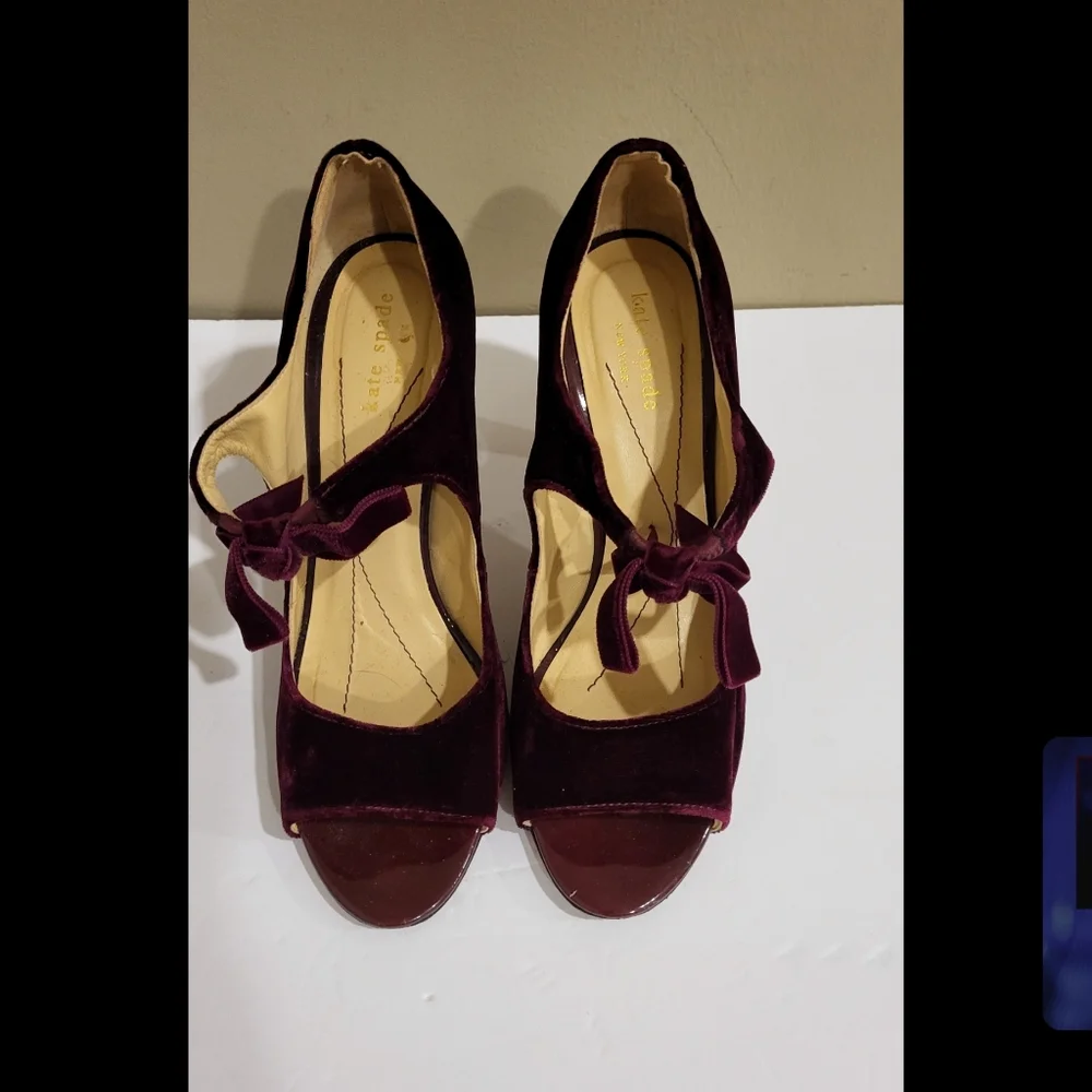 Kate Spade heel Velour Bordeaux Women's Shoes Size 8.5 - Picture 1 of 5